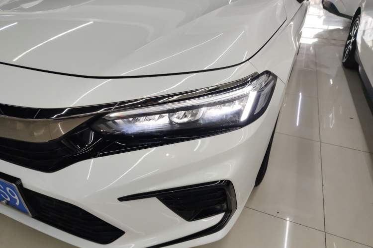 Used Honda Civic 2023 240TURBO CVT Dynamic · Center Stage Special Edition