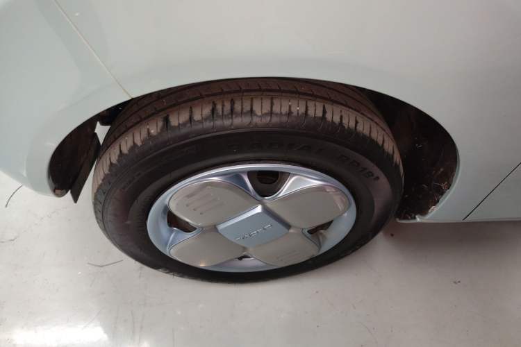 Used Geely Galaxy Panda 2024 Panda Mini 200km Endurance Bear
