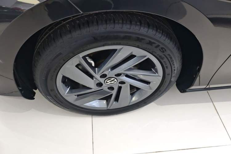 Used Volkswagen Lamando 2024 Lavida L 280TSI DSG Spicy Edition