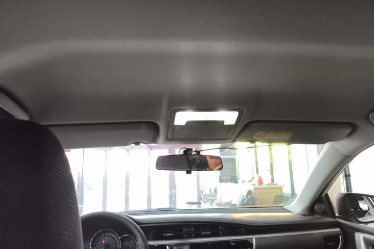 Used Toyota Corolla 2017 1.2T CVT GL
