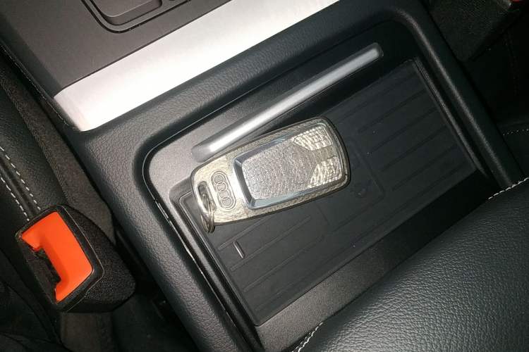 Used Audi Q5L 2020 Updated 40 TFSI Prestige Fashion Edition
