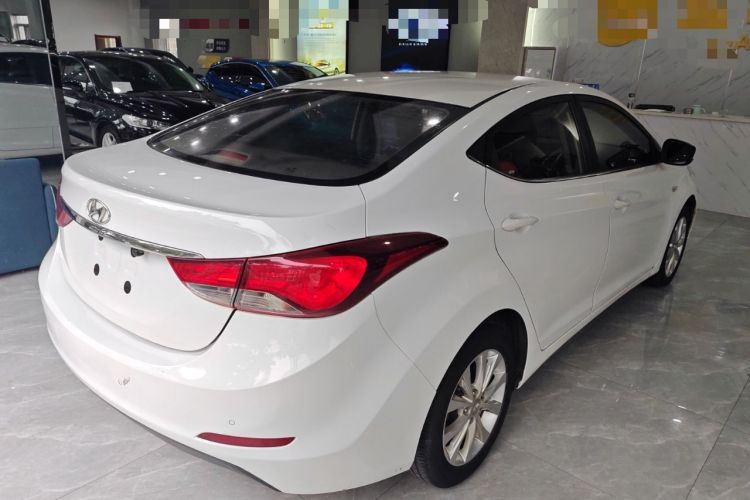 Used Hyundai Elantra 2016 1.6L Automatic Smart Version