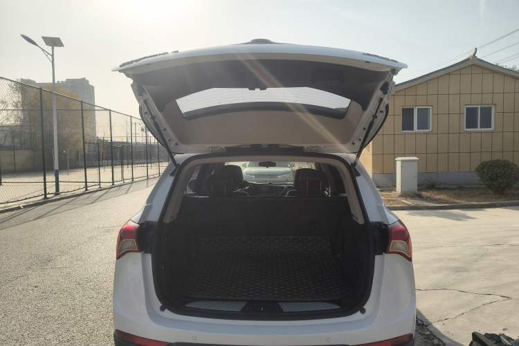 Used Buick Envision 2018 20T Two-Wheel-Drive Elite Model