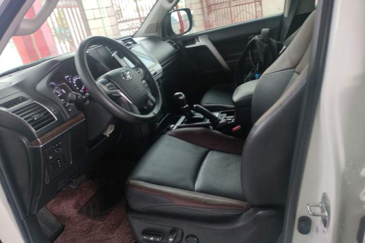 Used Toyota Prado 2019 3.5L Automatic TX-L Deluxe Edition with Rear-Mounted Spare Tire
