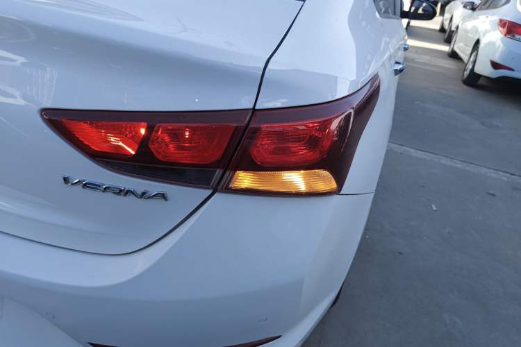 Used Hyundai Verna 2016 1.4L Automatic Cool Edition GLS
