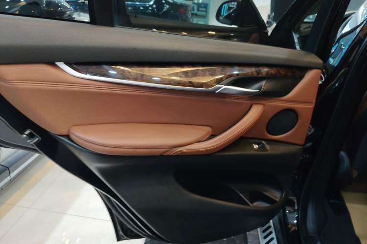 Used BMW X5 2014 xDrive35i Elegant Edition