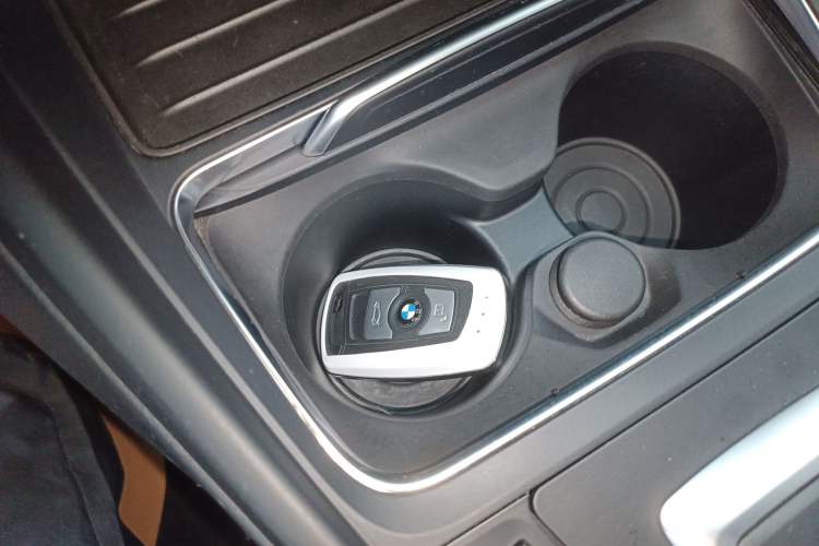 Used BMW 3 Series 2019 320Li Fashion Model
