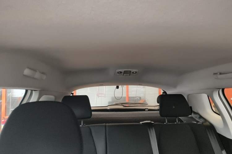 Used Peugeot 2008 2014 1.6L Manual Trend Edition