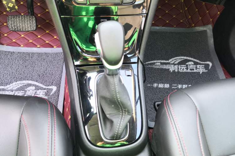 Used Buick Encore 2016 18T Automatic Two-Wheel Drive Urban Leading Edition
