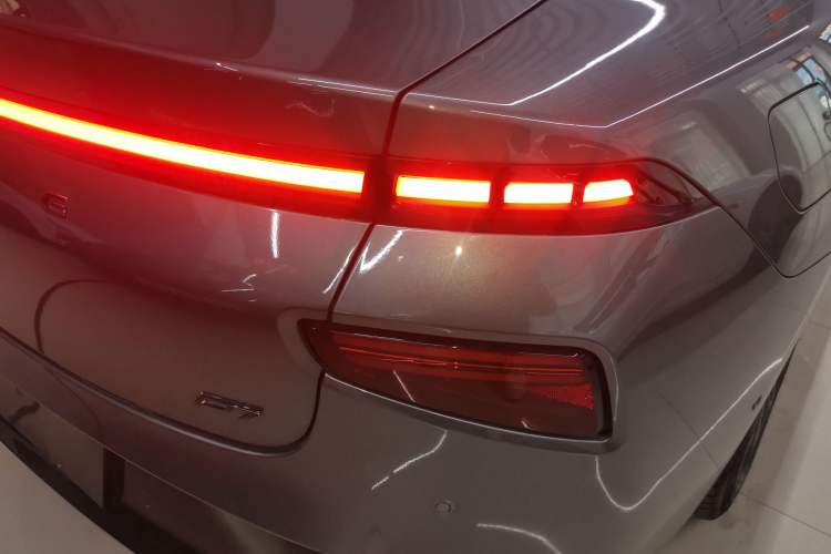 Used XPeng P7 2022 670N+