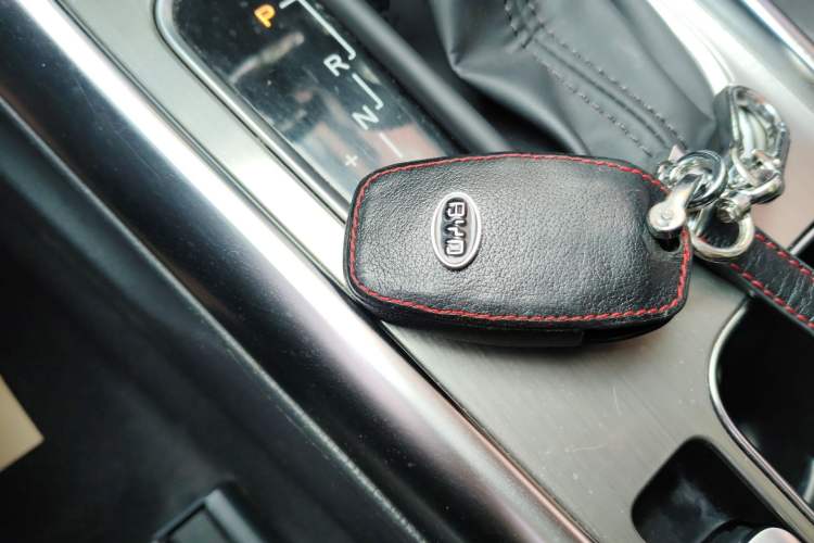 Used BYD Song 2016 Gaishi Edition 1.5TID Automatic Luxury Model