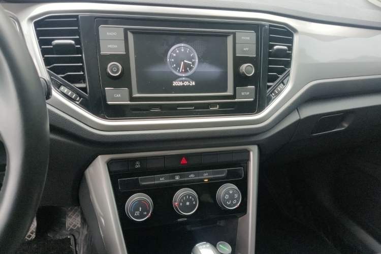 Used Volkswagen T-ROC 2019 230TSI DSG Two-Wheel-Drive Advanced Version China VI Standard
