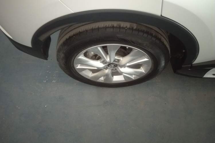 Used Toyota IZOA 2021 2.0L Enjoy Edition