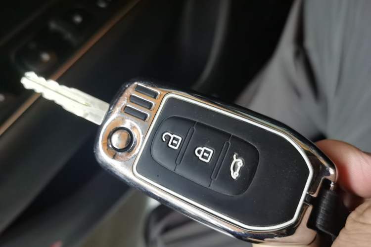 Used Renault Koleos 2018 2.0L Two-Wheel Drive Comfort Edition
