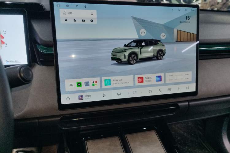 Used Lynk & Co 08 EM-P 2023 245km Ultra-Long Range Halo