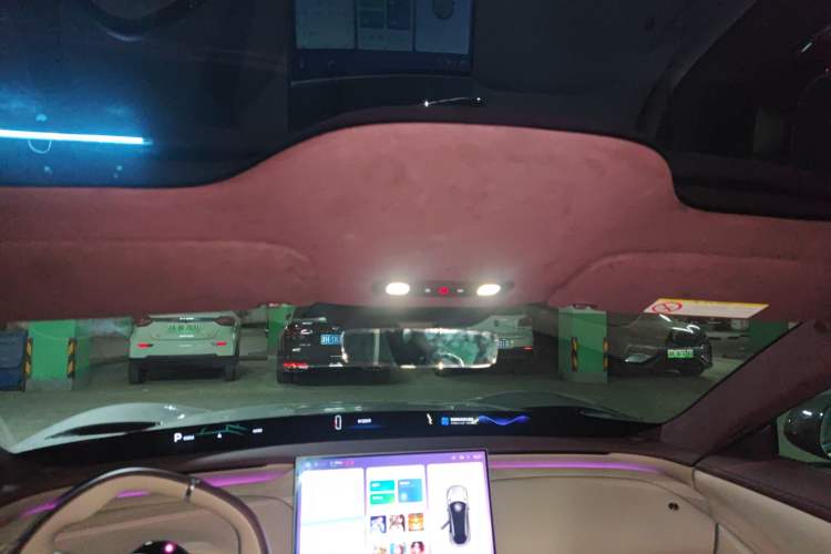 Used  YU7 2025 Ultra-Long Range High-Performance All-Wheel-Drive Max Edition