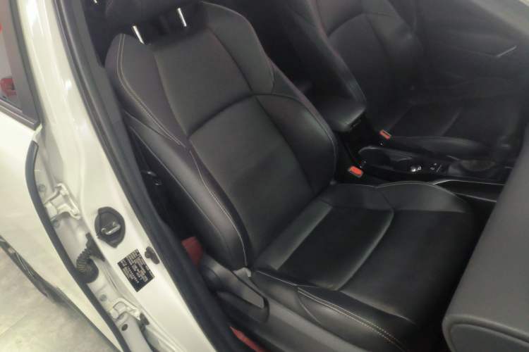 Used Toyota FRONTLANDER 2023 2.0L CVT Luxury Edition