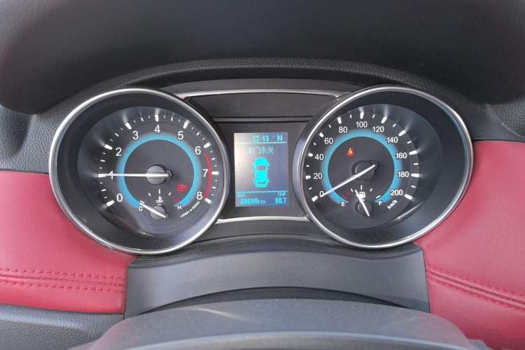 Used Haval H1 2015 1.5L AMT Urban Model
