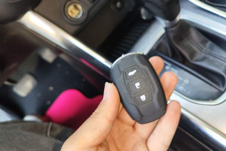 Used BYD Song 2016 GaiShi Edition 1.5TID Automatic Elite Model
