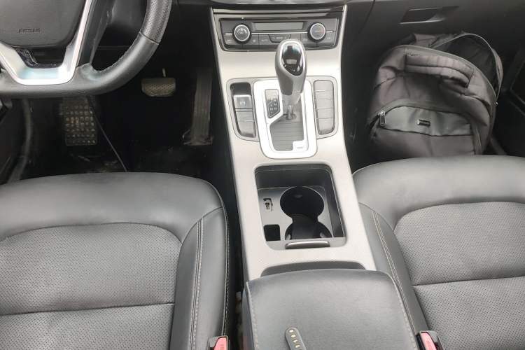 Used Geely Auto Emgrand GL 2018 1.8L DCT Elite Smart Connectivity Version
