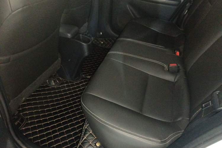 Used Toyota YARiS L 2016 Revised 1.5E CVT Charming Edition
