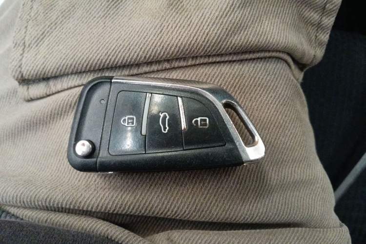 Used Toyota YARiS L 2021 X-Trail 1.5L CVT Leading Edition
