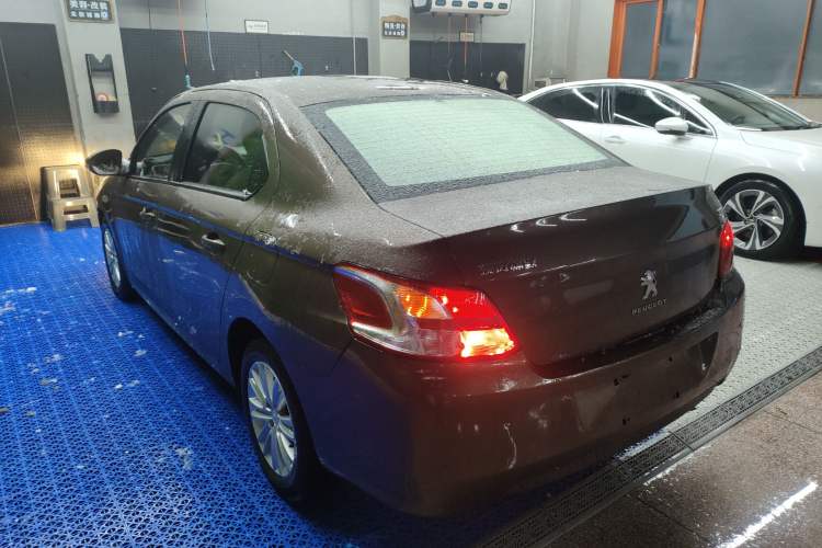 Used Peugeot 301 2014 1.6L Automatic Luxury Edition