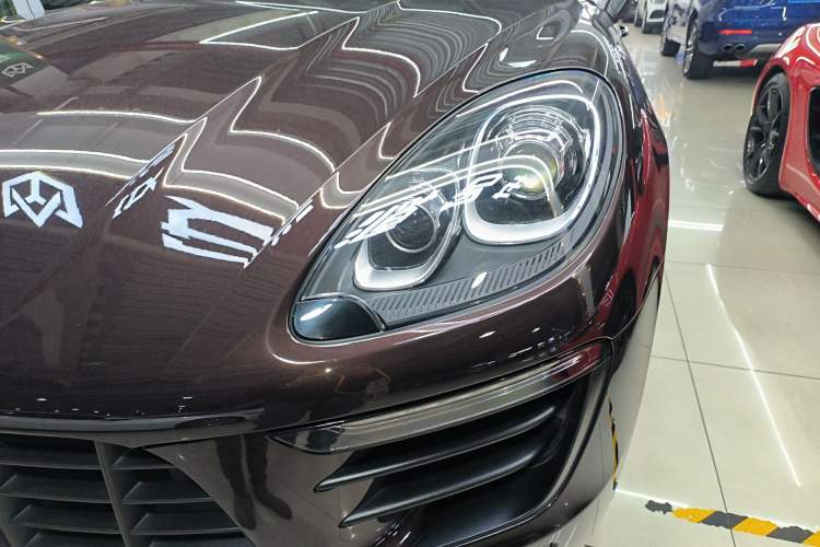 Used Porsche Macan 2017 Macan 2.0T
