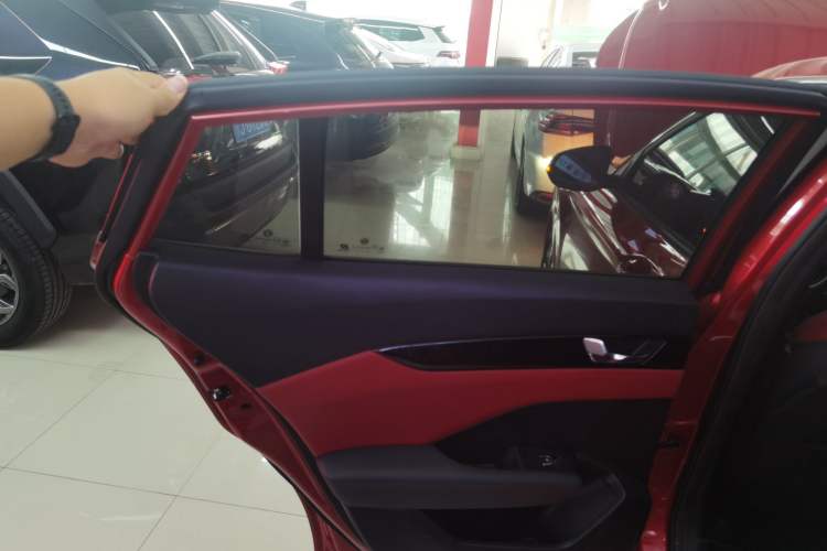 Used Dongfeng Aeolus Yixuan 2020 230T Automatic XuanYao Track Rider Edition
