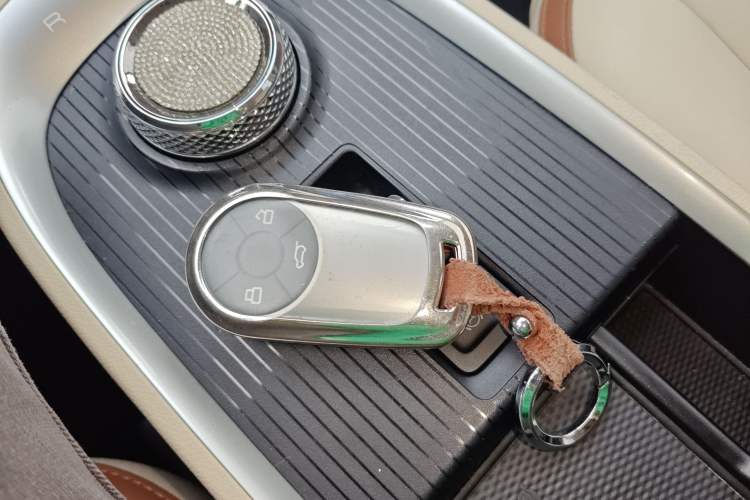 Used ORA Good Cat 2021 400km Standard Range Athena Edition Lithium-Ion Battery