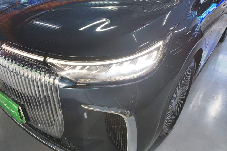 Used VOYAH Dream 2025 PHEV Four-Wheel-Drive Flagship Kunpeng Edition