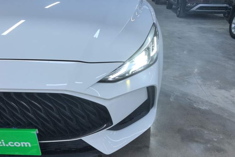 Used MG 5 2021 180 DVVT CVT Youth Luxury Edition
