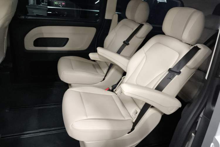 Used Mercedes-Benz Vito 2016 2.0T Business Edition