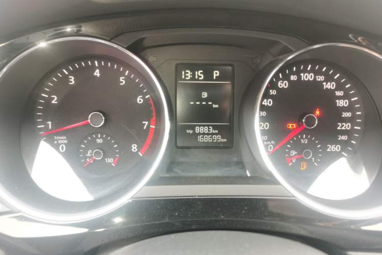 Used Volkswagen Sagitar 2016 230TSI 25th Anniversary Edition