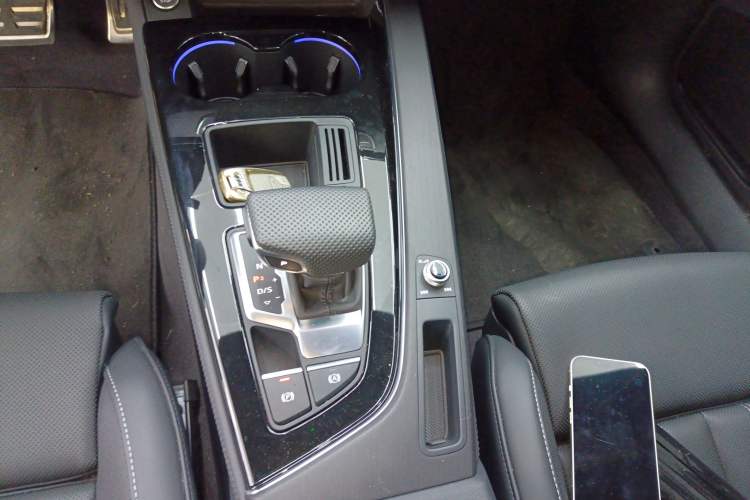 Used Audi A4L 2024 40 TFSI Luxury Dynamic Edition