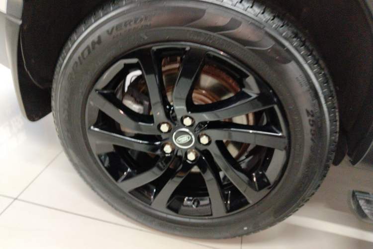 Used Land Rover Discovery 2018 3.0 SC V6 HSE