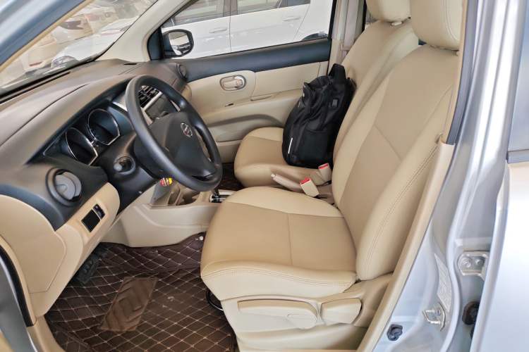 Used Nissan Livina 2015 1.6XE CVT Comfort Edition
