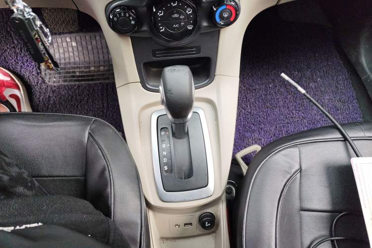 Used Ford Fiesta 2013 Sedan 1.5L Automatic Prestige Model