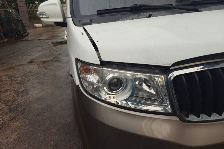 Used Jinbei New Hiace X30L 2019 1.5L Van Wealth Edition China VI SWC15M
