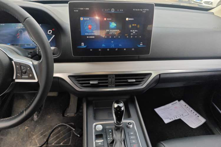 Used BYD Tang 2018 2.0T Automatic SmartConnect Prestige 7-Seater China V Standard