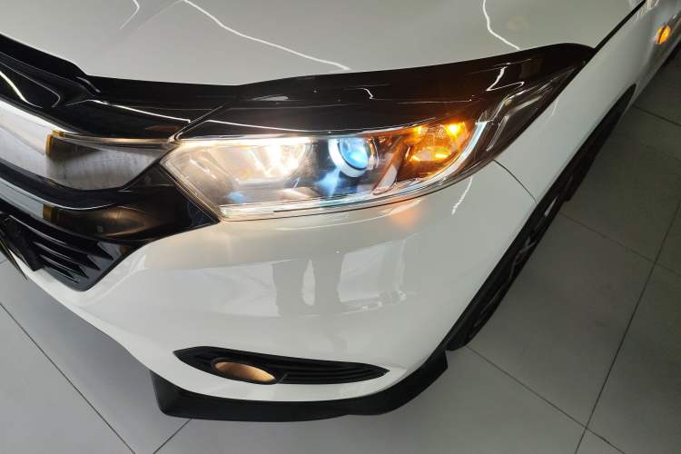 Used Honda Vezel 2020 1.5L CVT Pioneer Edition