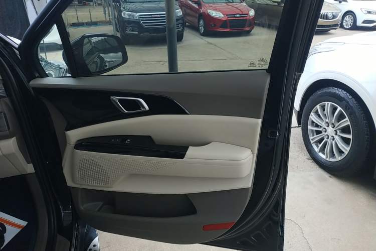 Used Kia Carnival 2021 2.0T Luxury Edition
