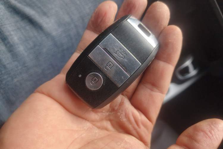 Used Kia KX3 2017 1.6L Automatic Aozun Edition
