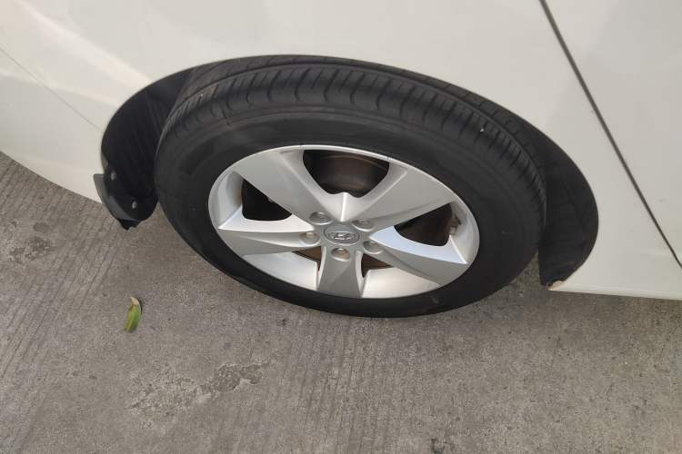 Used Hyundai Elantra 2013 1.6L Automatic Leading Model
