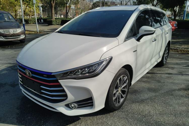 Used BYD Song MAX 2019 1.5T Automatic Smart Connect Ruiyi Sunroof Version 6 Seats China VI Standard
