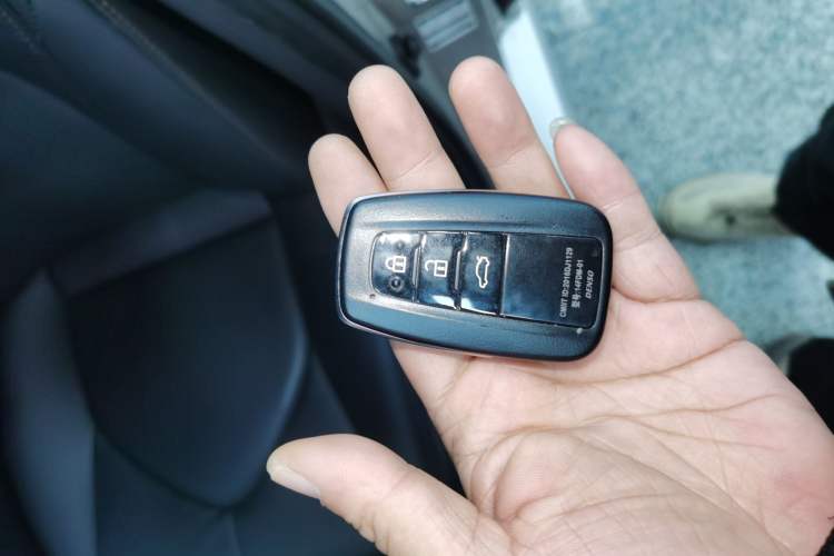 Used Toyota Camry 2019 2.5G Luxury Edition China VI Standard