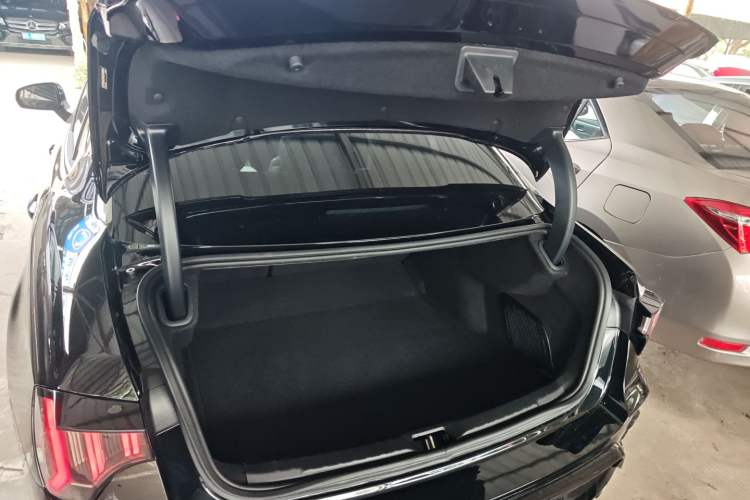 Used Lynk & Co 03 2023 2.0TD DCT JingPro
