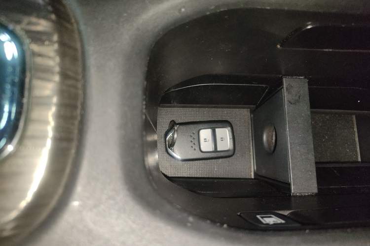 Used Honda XR-V 2017 1.8L EXi CVT Comfort Version
