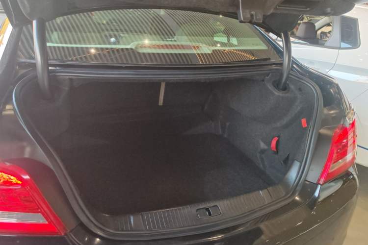 Used Buick LaCrosse 2013 2.4L SIDI Leading Comfort Version
