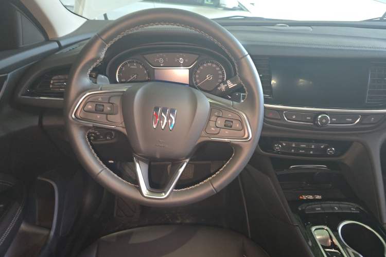 Used Buick Regal 2024 25T Deluxe Edition